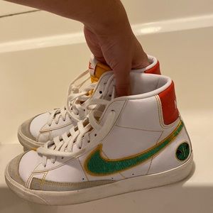 Nike Blazers Reversible glitter swoosh